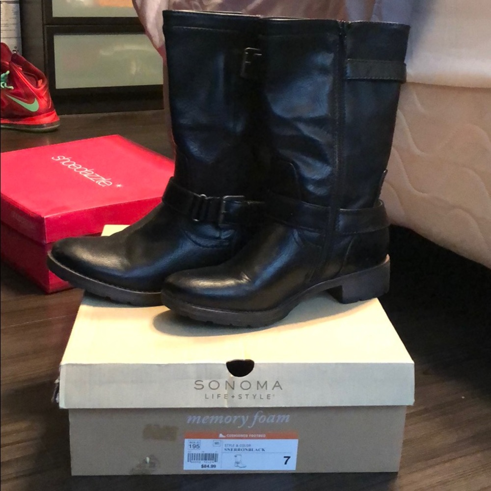 Distressed black Sonoma boots, barely worn.